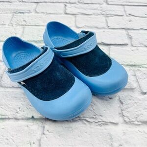 CROCS Troika Womans Size 5 / Kids 3 Blue Suede Clogs Mules Comfort Casual